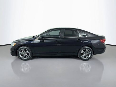 Used 2022 Volkswagen Jetta SE FWD image 8