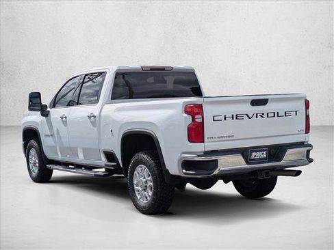 Used 2020 Chevrolet Silverado 2500 LTZ image 7