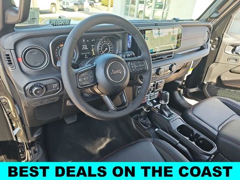 New 2026 Jeep Wrangler Unlimited Rubicon image 18