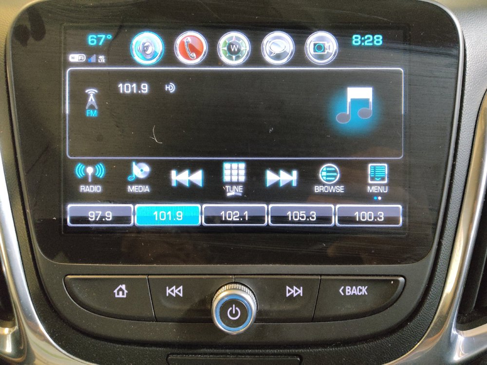 Used 2018 Chevrolet Equinox Premier AWD/4WD image 25