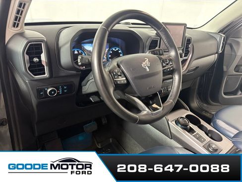 Certified 2024 Ford Bronco Sport Outer Banks w/ Tech Package AWD/4WD image 8