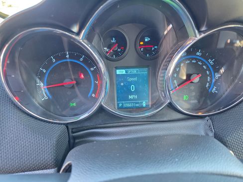 Used 2014 Chevrolet Cruze LTZ w/ RS Package image 9