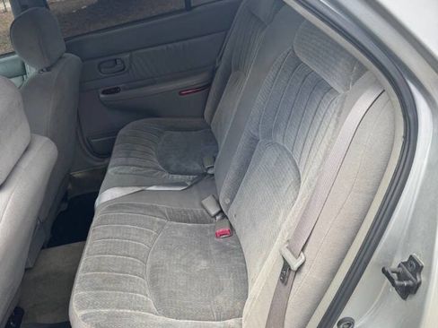 Used 2003 Buick Century Custom image 16