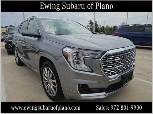 Used 2023 GMC Terrain Denali w/ Denali Premium Package AWD/4WD image 1
