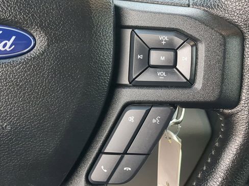 Used 2016 Ford F150 XLT w/ Equipment Group 302A Luxury image 31