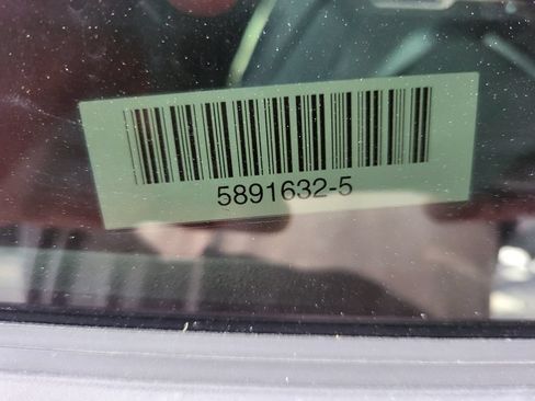 Used 2025 Kia Niro LX FWD image 4