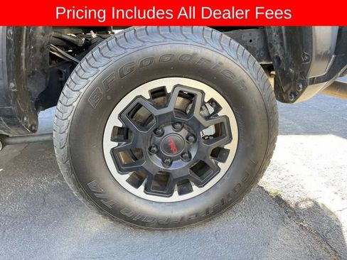 Used 2024 Toyota Tacoma TRD Off-Road AWD/4WD image 8