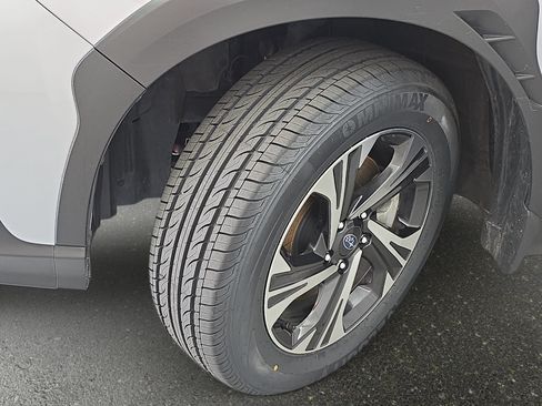 Used 2024 Subaru Crosstrek 2.0i Premium AWD/4WD image 31