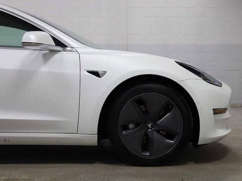 Used 2020 Tesla Model 3 Long Range image 11