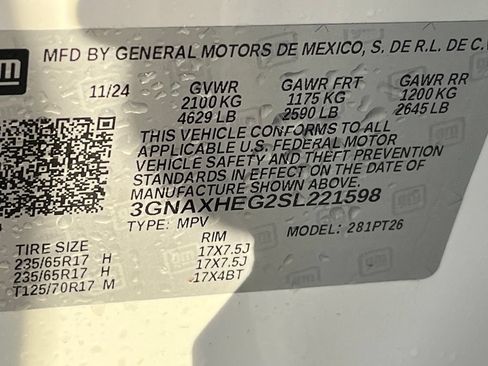 Used 2025 Chevrolet Equinox LT FWD image 21