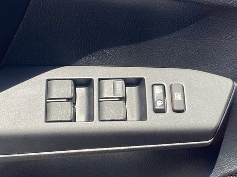 Used 2017 Toyota RAV4 LE w/ Carpet Mat Package AWD/4WD image 19