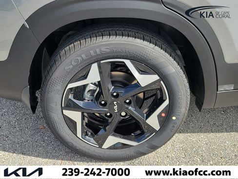 New 2026 Kia Seltos S FWD image 9