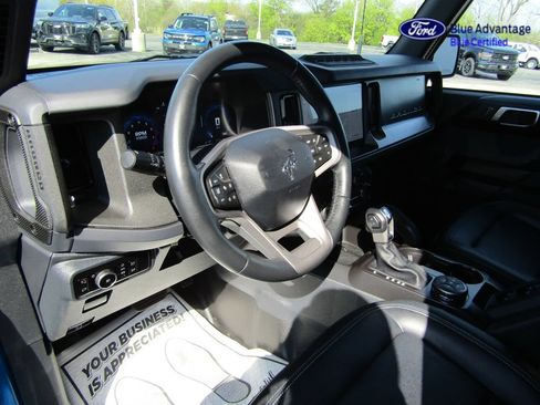 Certified 2025 Ford Bronco Badlands AWD/4WD image 9