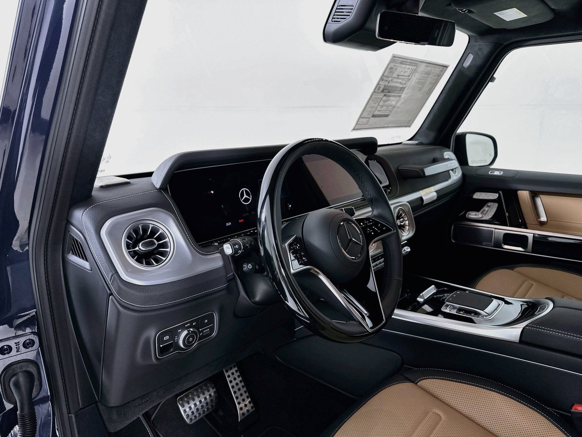 New 2027 Mercedes-Benz G 580 e image 10