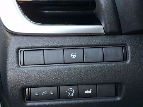 Certified 2023 Nissan Rogue SL w/ SL Premium Package image 26