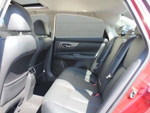 Used 2015 Nissan Altima 2.5 SL w/ Technology Package image 20