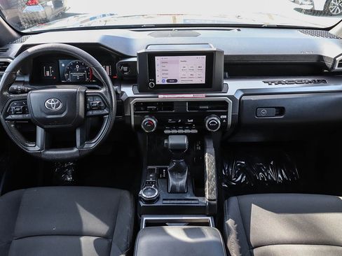 Used 2025 Toyota Tacoma SR5 image 14