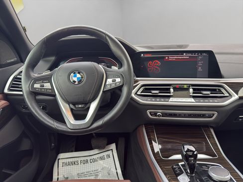 Used 2021 BMW X5 xDrive40i w/ Premium Package image 15