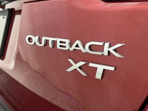 Certified 2025 Subaru Outback Limited XT AWD/4WD image 10