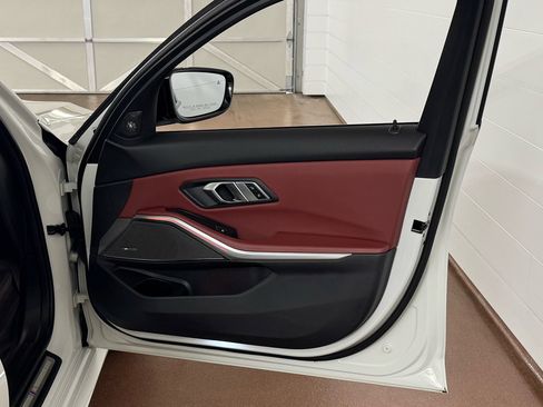 Used 2022 BMW M340i xDrive w/ Premium Package image 45