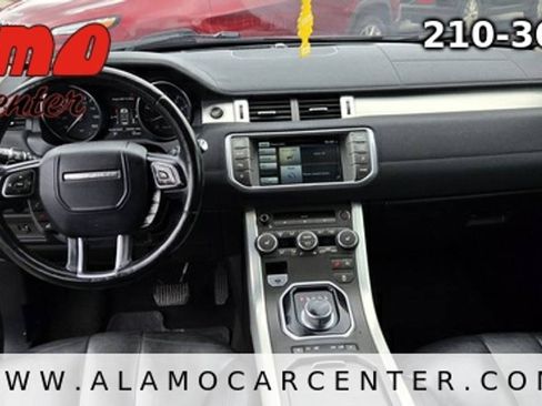Used 2015 Land Rover Range Rover Evoque Pure Plus AWD/4WD image 32