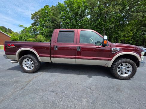 Used 2009 Ford F250 Lariat AWD/4WD image 4