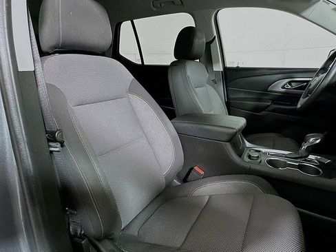 Used 2021 Chevrolet Traverse LS FWD image 27