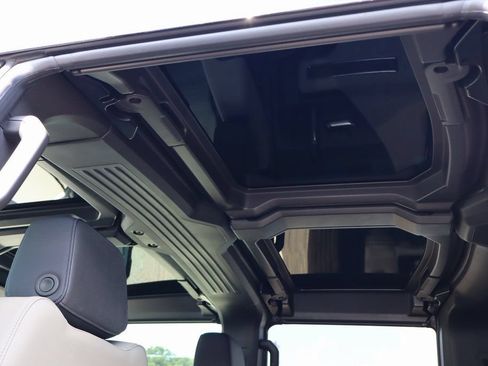 New 2026 GMC Hummer EV SUV AWD/4WD image 19