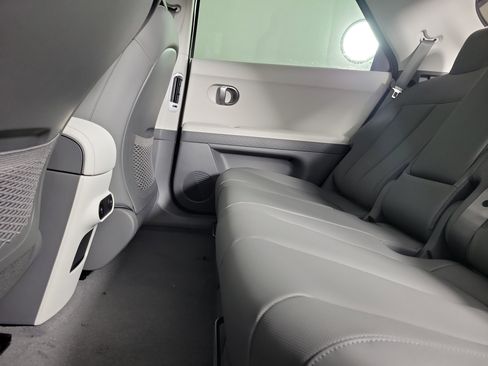 New 2026 Hyundai Ioniq 5 SEL image 32