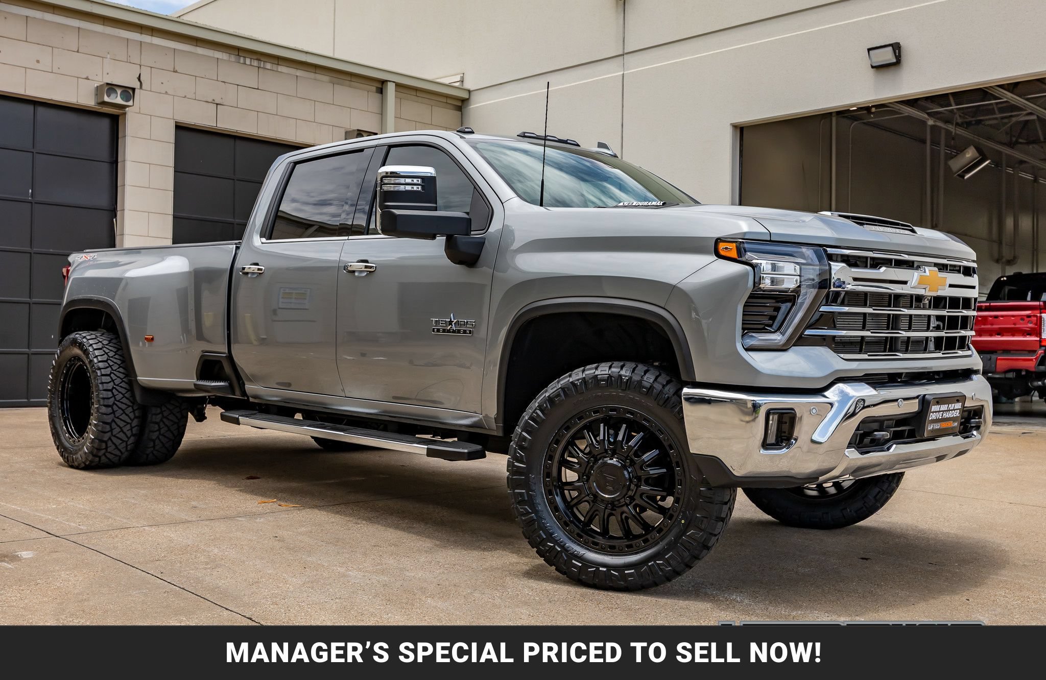 Used 2026 Chevrolet Silverado 3500 LTZ w/ LTZ Texas Edition AWD/4WD image 1