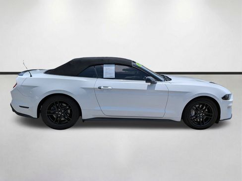 Used 2020 Ford Mustang GT Premium RWD image 3