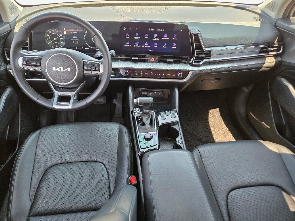Used 2025 Kia Sportage SX FWD image 19