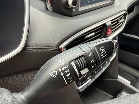 Used 2020 Hyundai Santa Fe SEL w/ Convenience Package FWD image 34