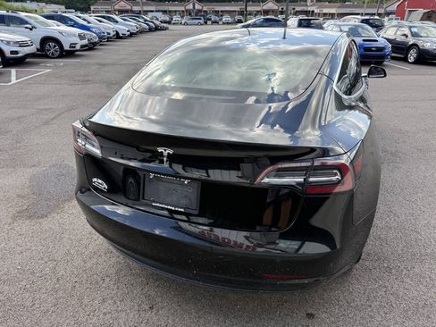 Used 2019 Tesla Model 3 Standard Range Plus RWD image 7