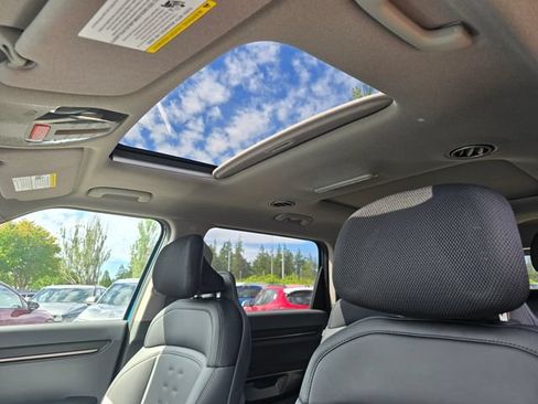 New 2026 Kia EV9 Wind AWD/4WD image 23