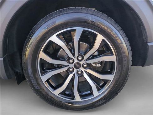 Used 2020 Ford Explorer ST w/ Premium Technology Package image 24