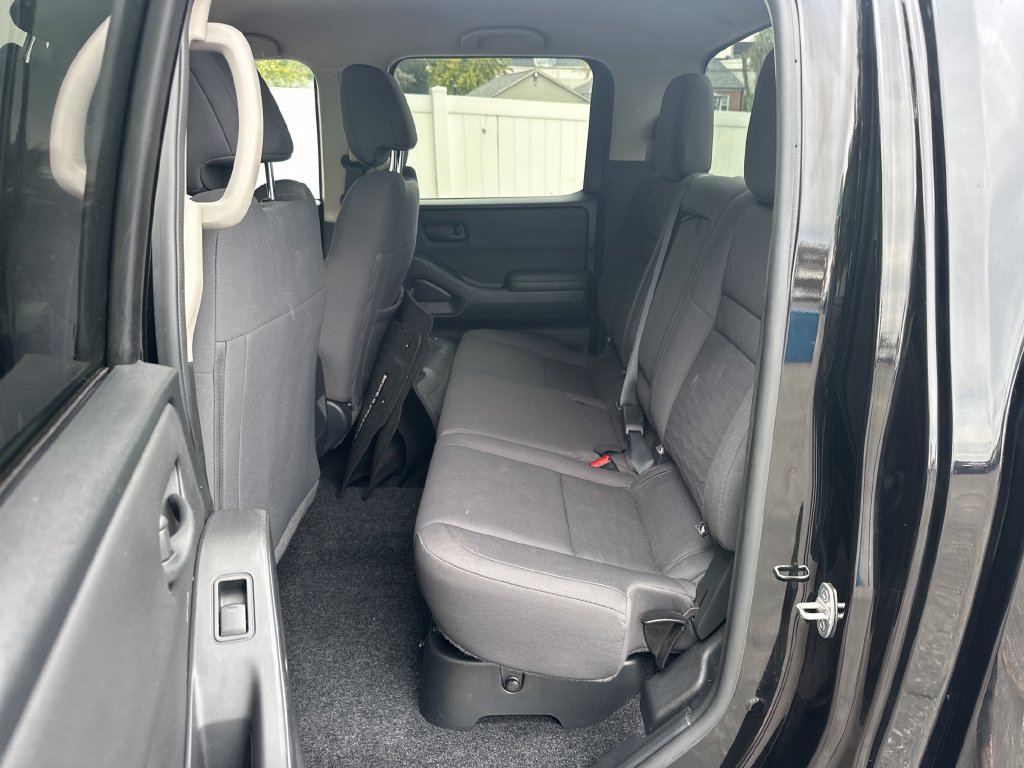 Used 2022 Nissan Frontier S w/ Technology Package RWD image 27