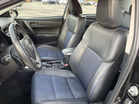 Used 2017 Toyota Corolla SE image 12