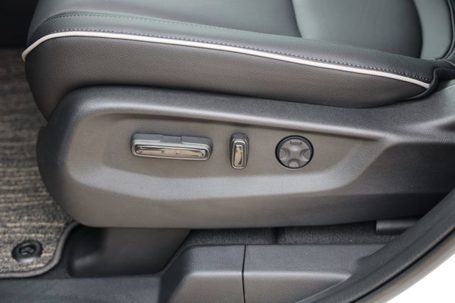 New 2026 Honda Odyssey Touring image 16