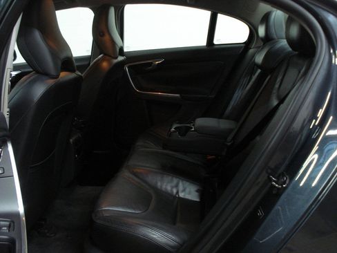 Used 2013 Volvo S60 T5 image 29