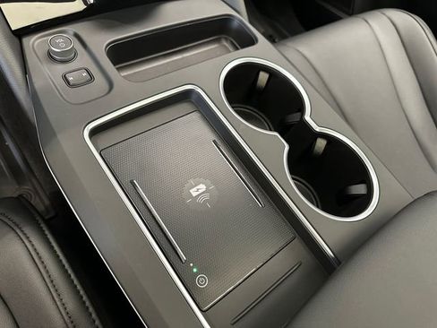 Used 2026 Acura MDX SH-AWD image 21
