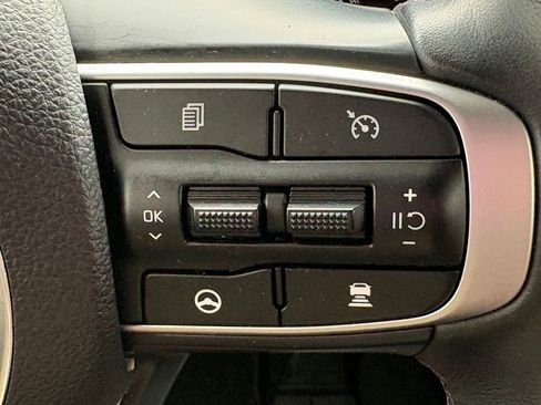 Used 2024 Kia K5 GT-Line AWD/4WD image 24
