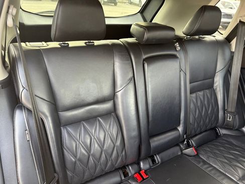 Certified 2021 Nissan Rogue Platinum image 37