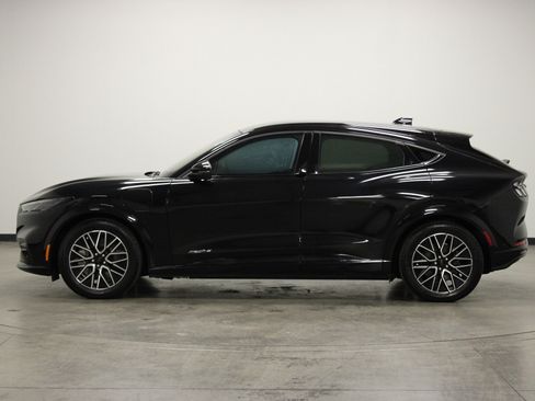 Used 2024 Ford Mustang Mach-E Premium image 5