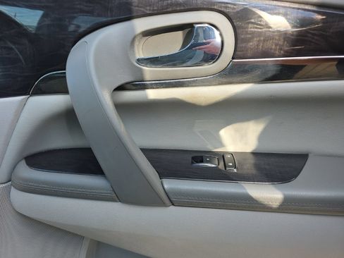 Used 2017 Buick Enclave Convenience FWD image 20