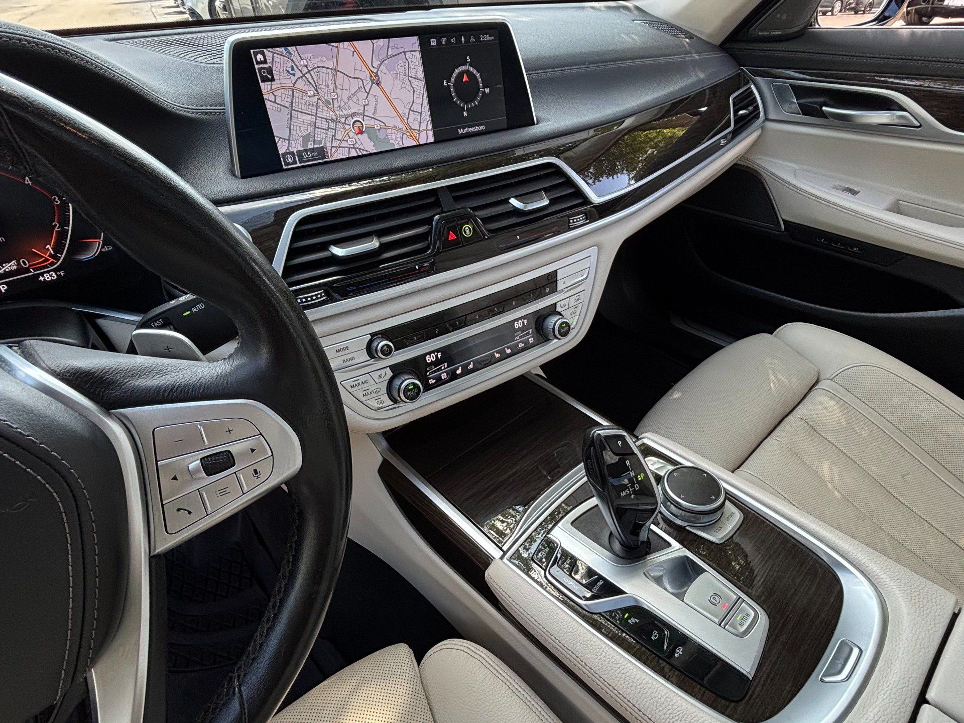 Used 2021 BMW 740i RWD image 28