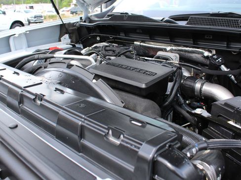 Used 2025 Chevrolet Silverado 2500 Custom w/ Custom Value Package AWD/4WD image 16