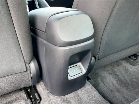 Used 2026 Hyundai Elantra Sport image 11