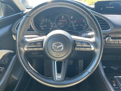 Used 2024 MAZDA MAZDA3 s FWD image 14