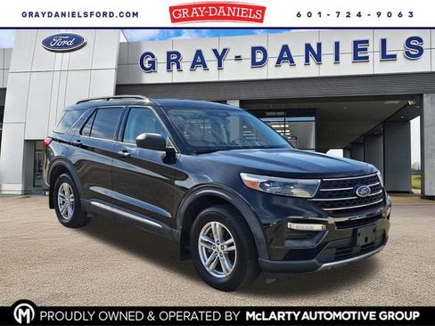 Certified 2020 Ford Explorer XLT w/ Equipment Group 202A image 1